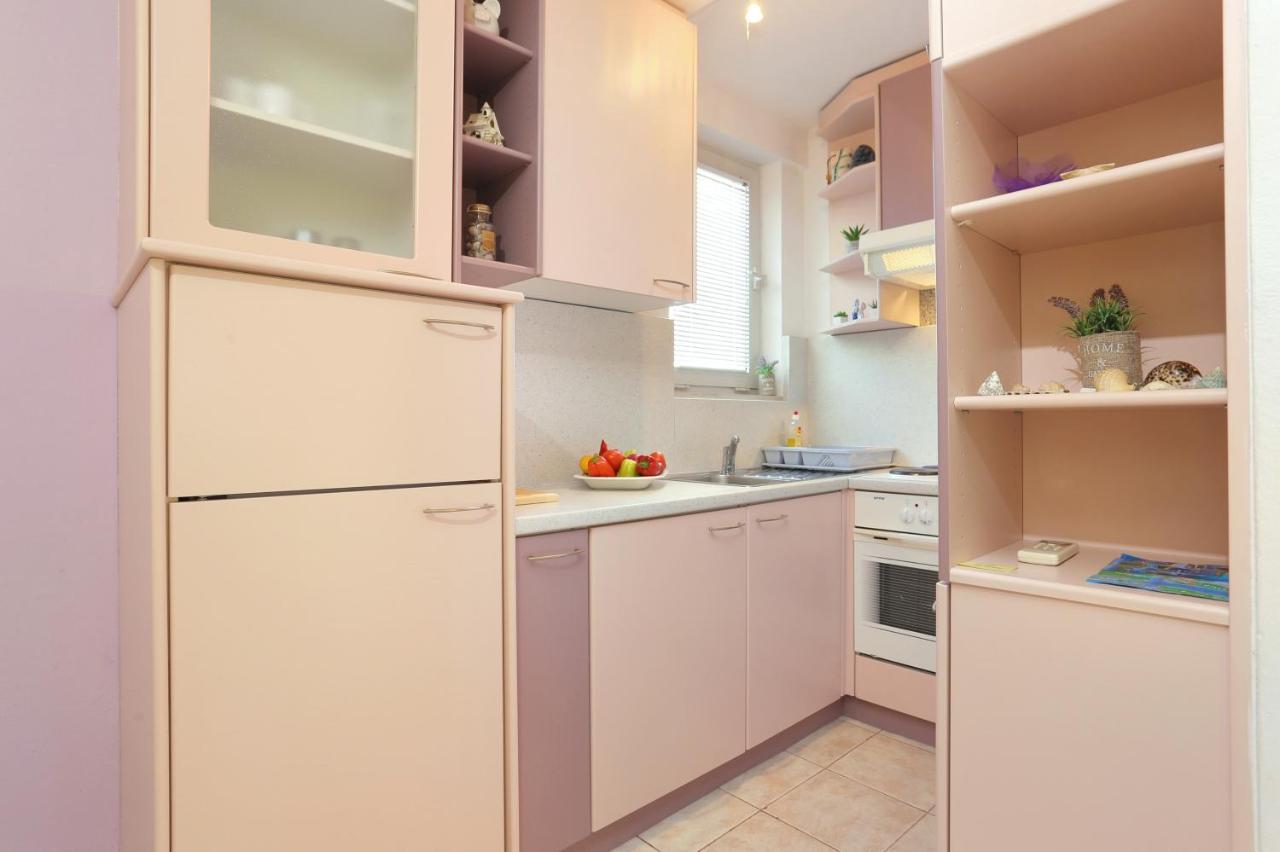 Apartments And Rooms With Parking Space Marina, Trogir - 5953 Ngoại thất bức ảnh